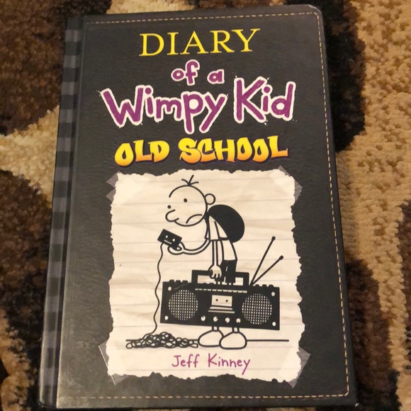 Diary of  a Wimpy Kid Old School by Jeff Kinney - Picture 1 of 2